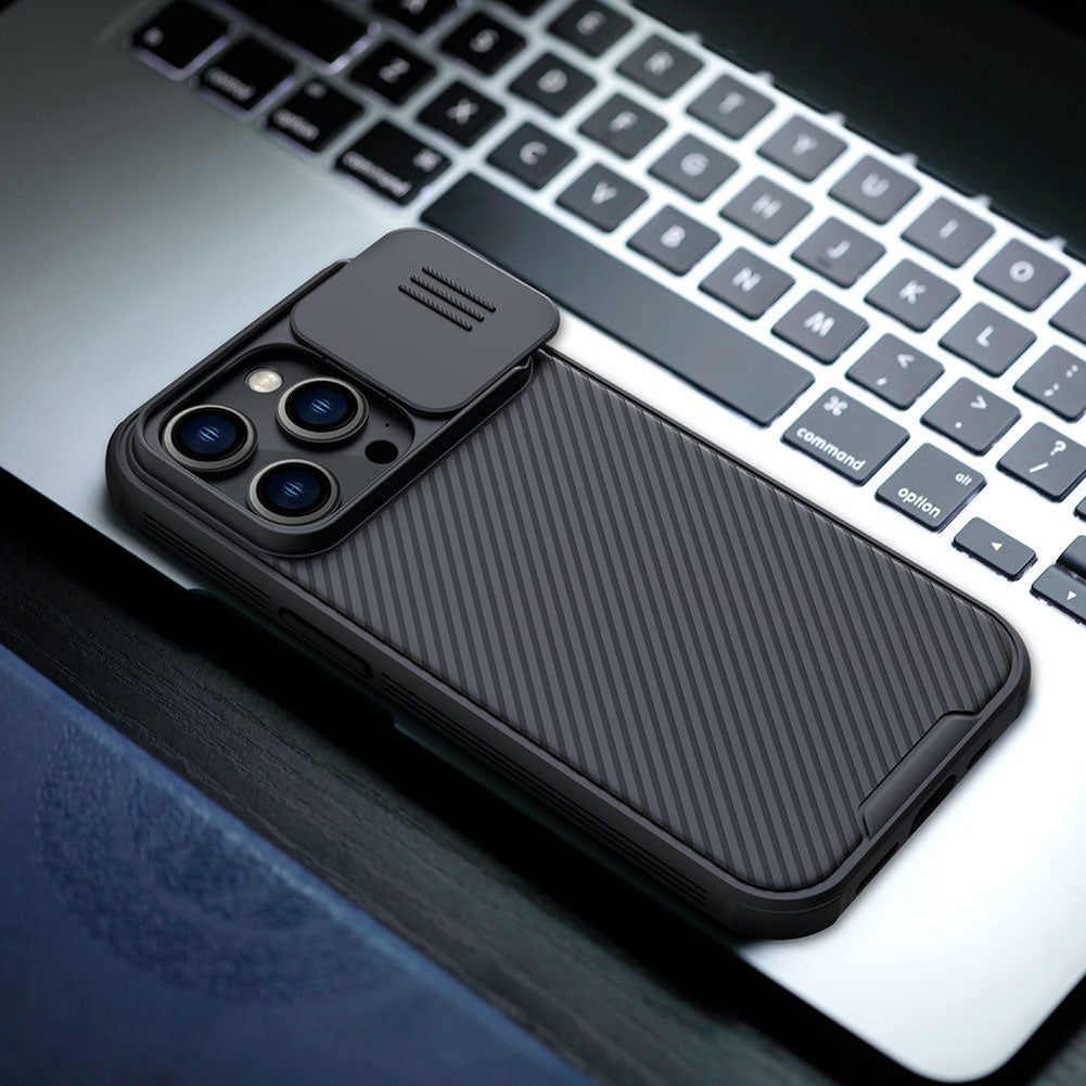 Hochwertige Cam Shield Pro Slide Kameralinsenschutzabdeckung Kohlefaser Design iPhone Hülle